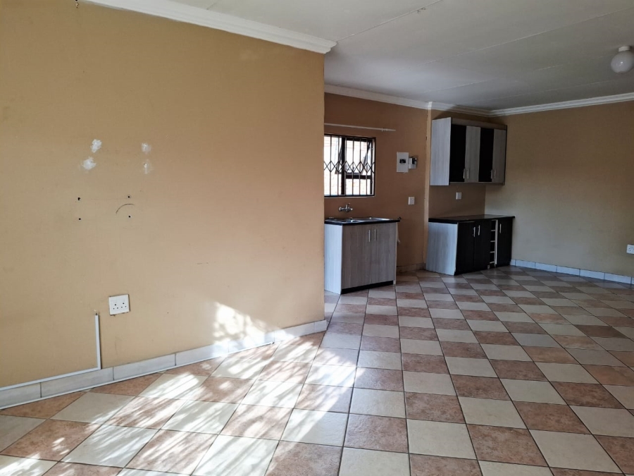 To Let 1 Bedroom Property for Rent in Vista Park Free State